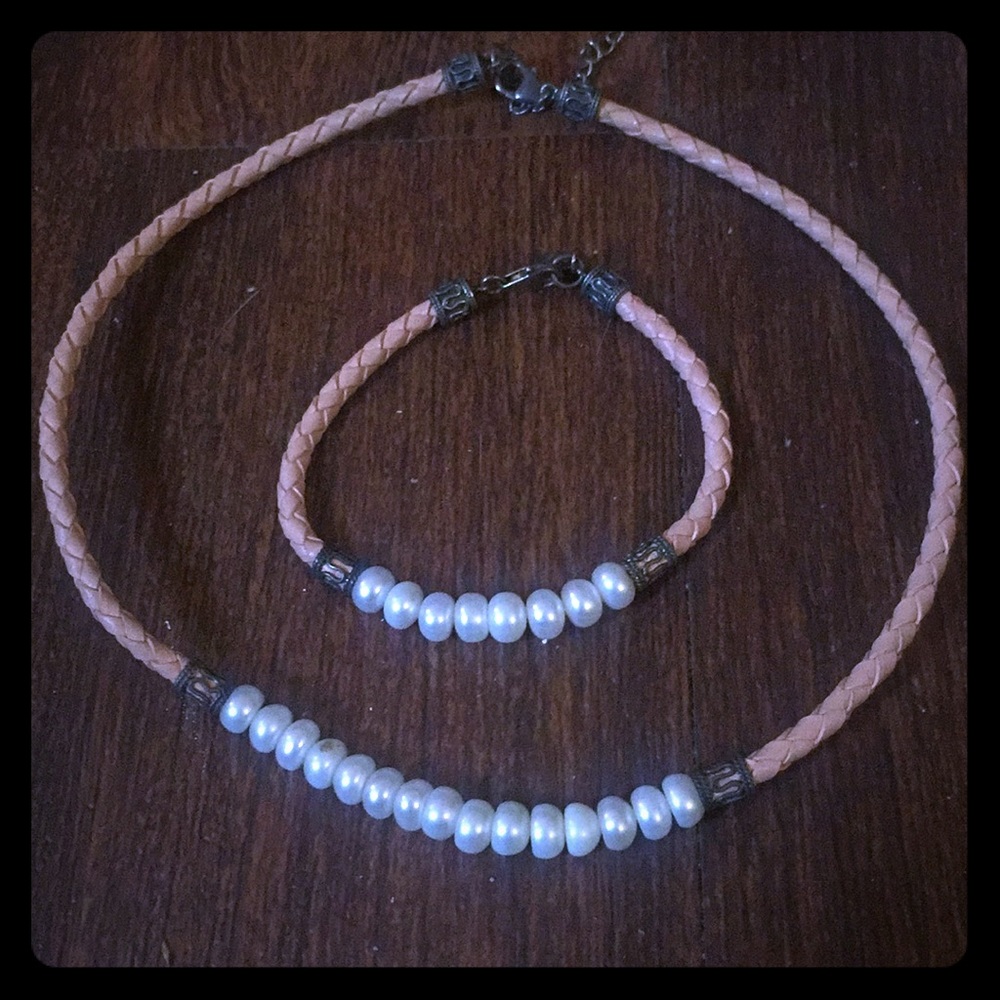 Pearl necklace